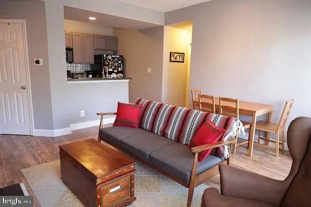 3920 Penderview Dr #324 — Photo 5