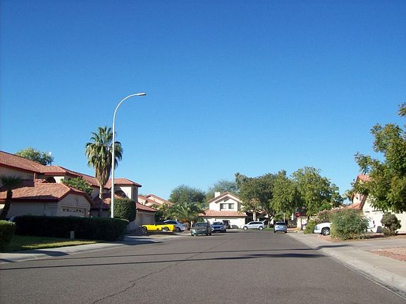 5th image of 11352 W Primrose Dr