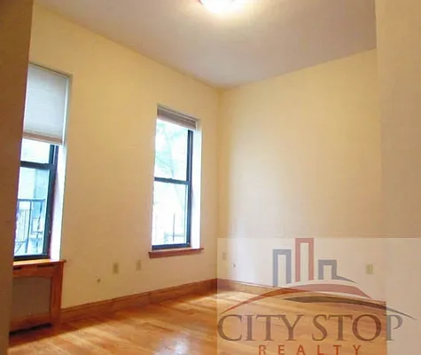 Rented by City Stop Realty | media 19
