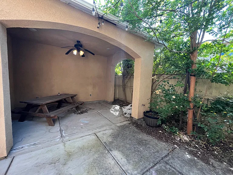 3848 Moody Ln — Photo 11