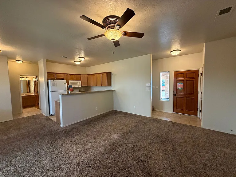 605 Benicia Ln SW — Photo 20