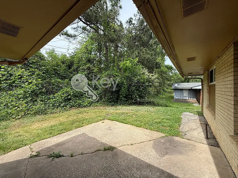 3973 Teakwood Dr — Photo 3
