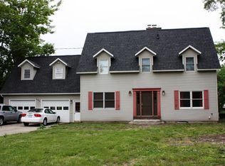 466 Centreville Rd, Constantine, MI 49042