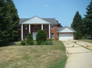 1179 Carol Crest Ct, Dundee, IL 60118