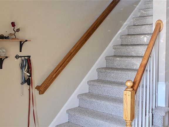 5th image of 4780 Beach Bay Ct