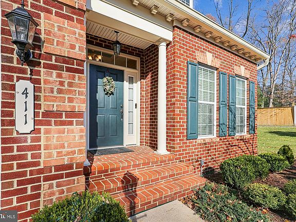 2nd image of 411 Helmsman Way
