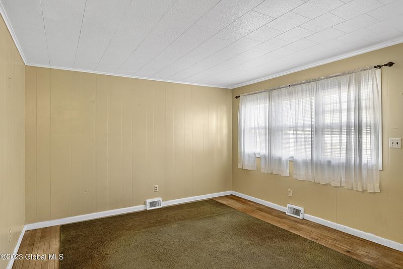 4th image of 12 Park Drive