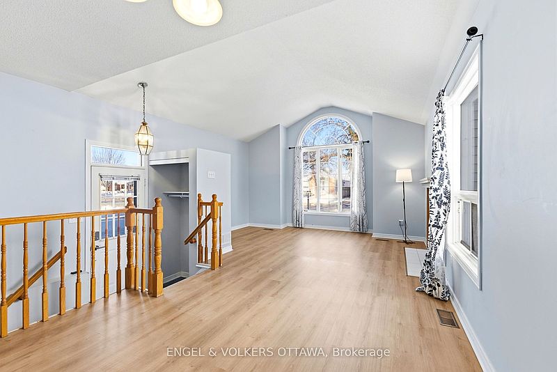 Ottawa House for rent - 3 Bedrooms — photo 5