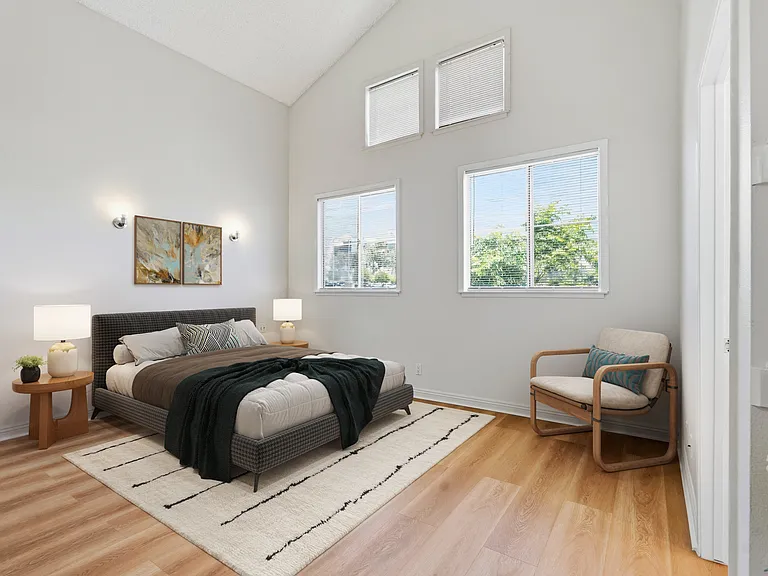 13901 Olive View Ln — Photo 26