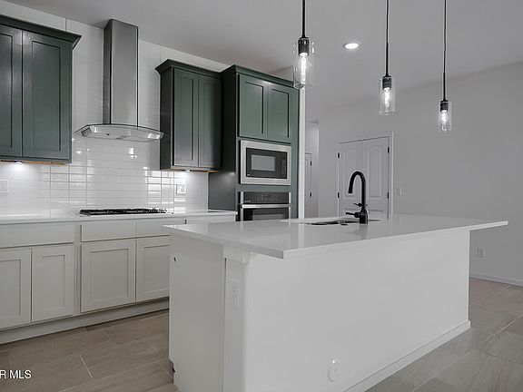 4th image of 9909 Marisabel Pl