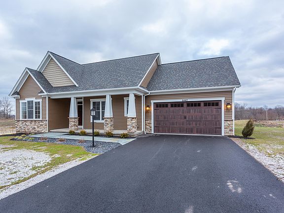 2nd image of 6421 Southgate Hills Dr