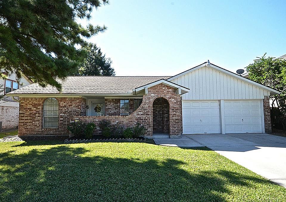 1st image of 11619 Dorrance Ln