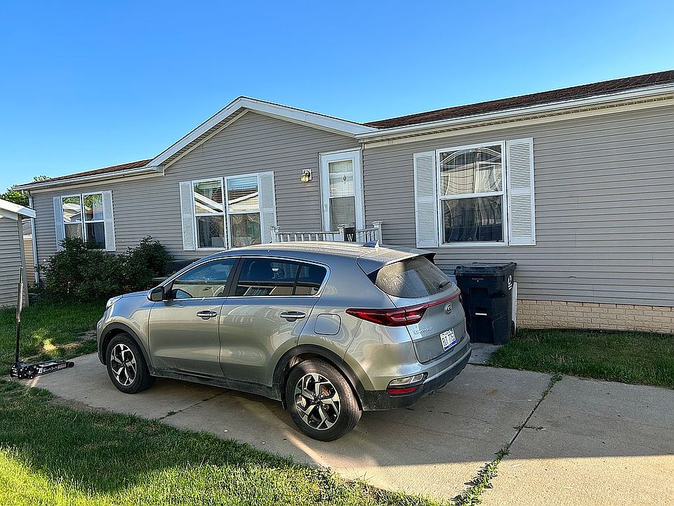 1st image of 2737 Buckingham Dr