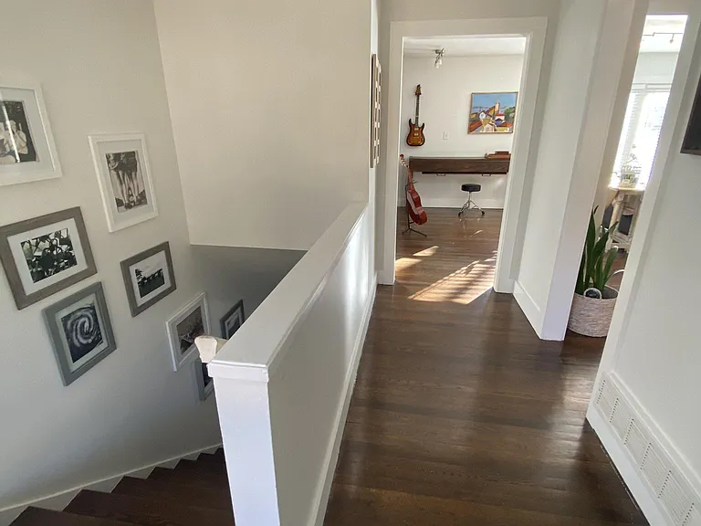 4975 Lake Forrest Dr — Photo 23