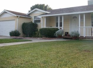 11015 Burnet Ave, Mission Hills, CA 91345