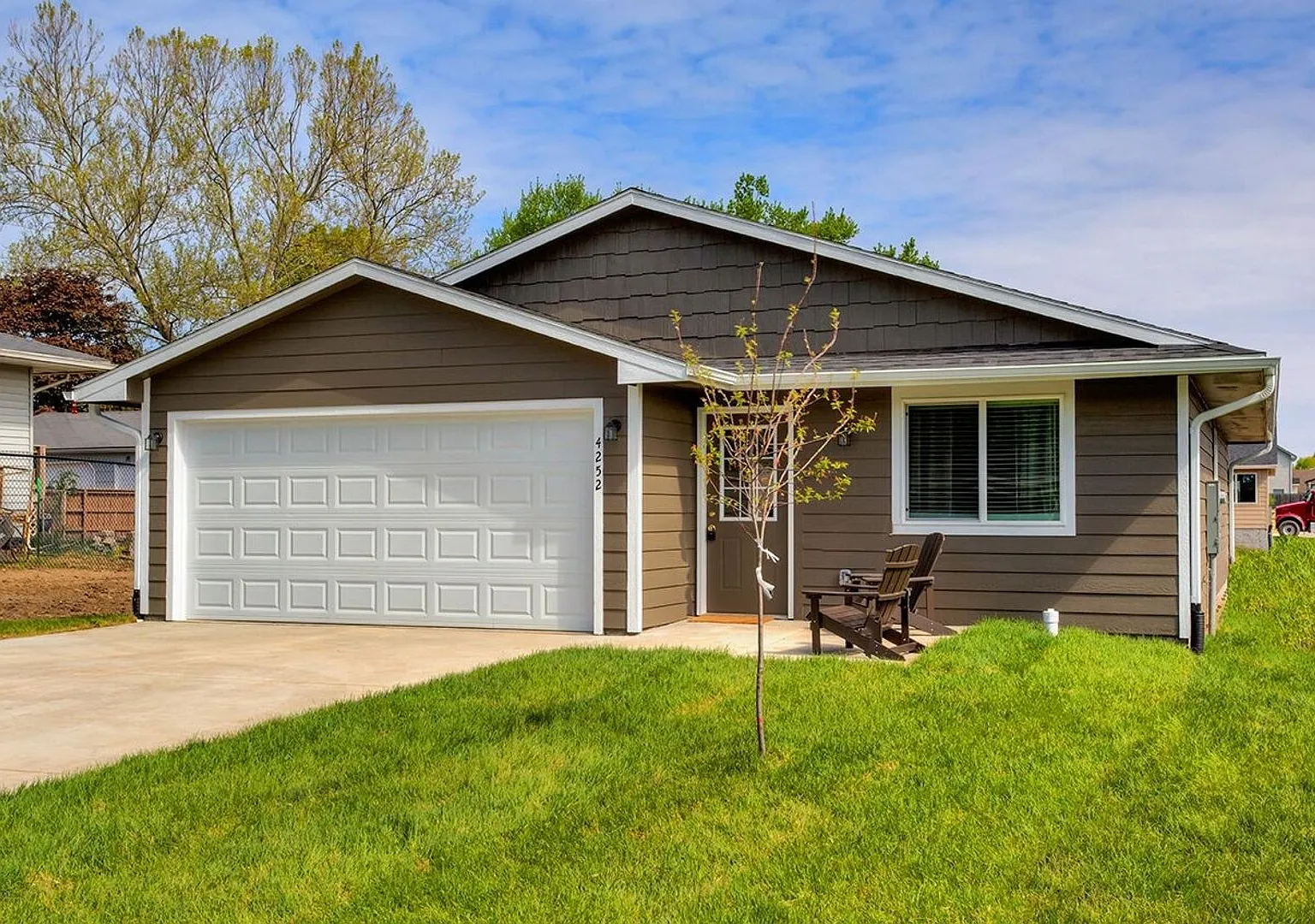 Grandview Meadows — Photo 3