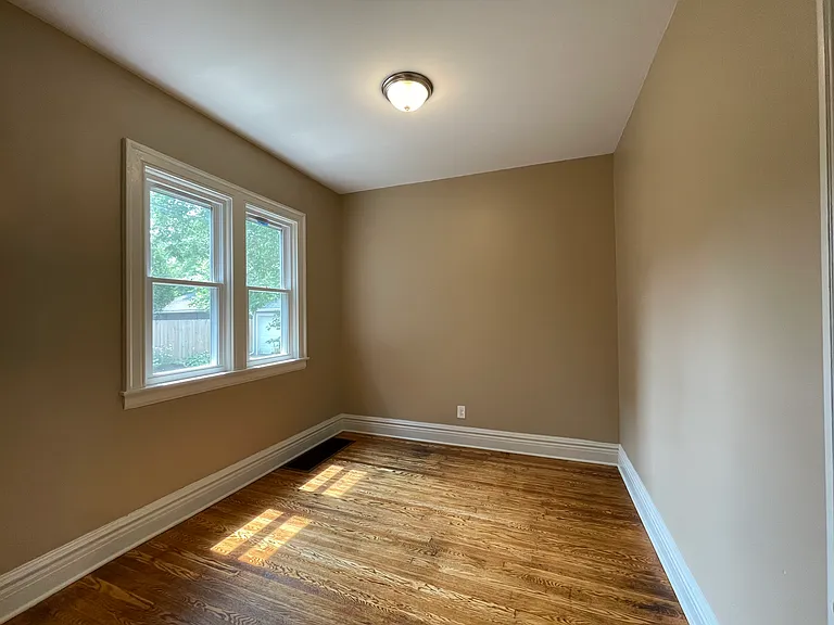294 Baynes St #1 — Photo 8
