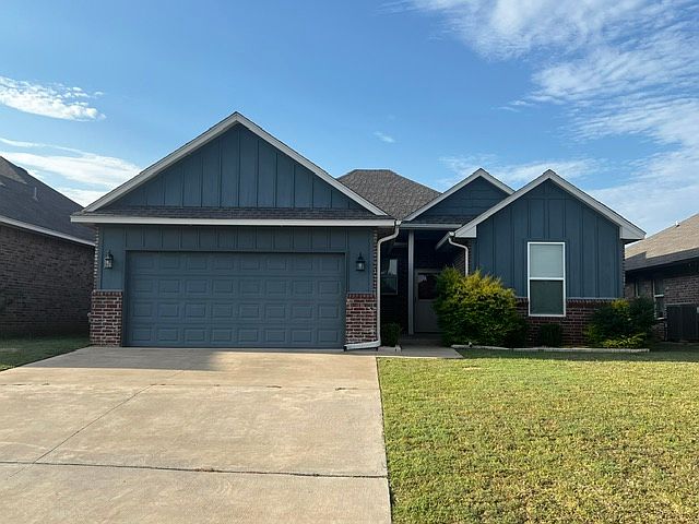 1st image of 2341 Fallview Dr