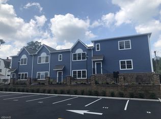 78 Barbour St FLOOR 2, Haledon, NJ 07508