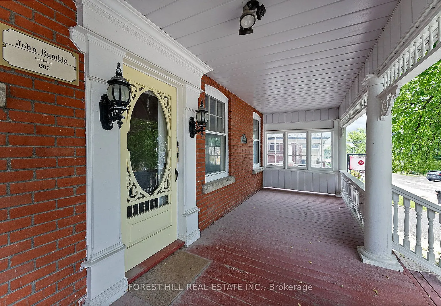 1 bed, $2,300 — Photo 3