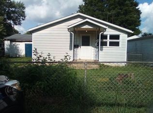 1702 B St, Anderson, IN 46016