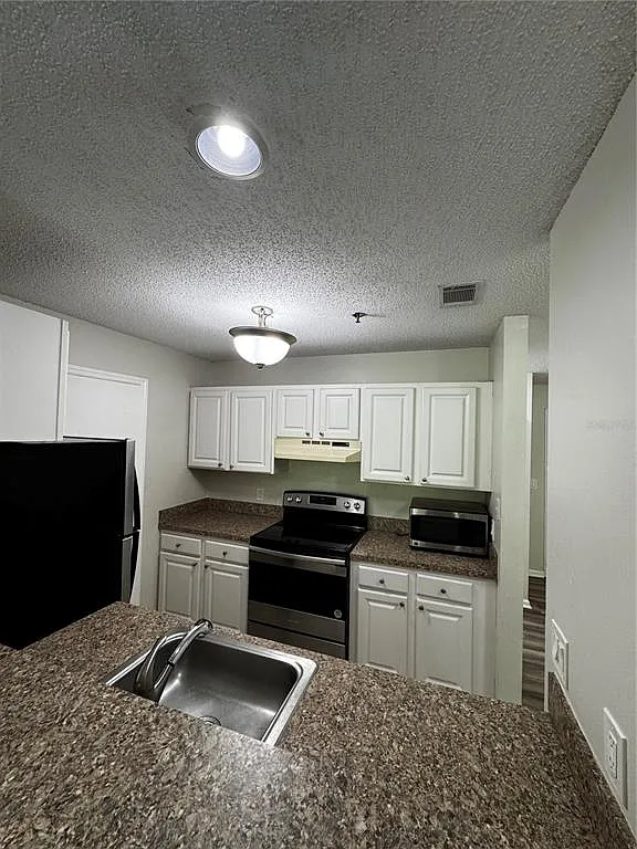 2 bed, 2.0 bath, 1182 sqft, $1,650 — Photo 4