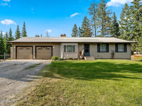 9045 W Liberty Dr, Spirit Lake, ID 83869