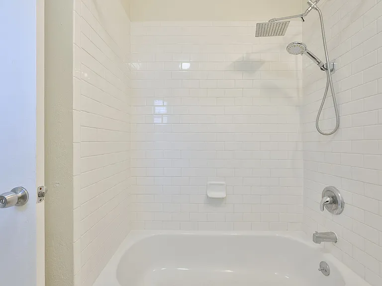 10220 Gulf Blvd #1 — Photo 23