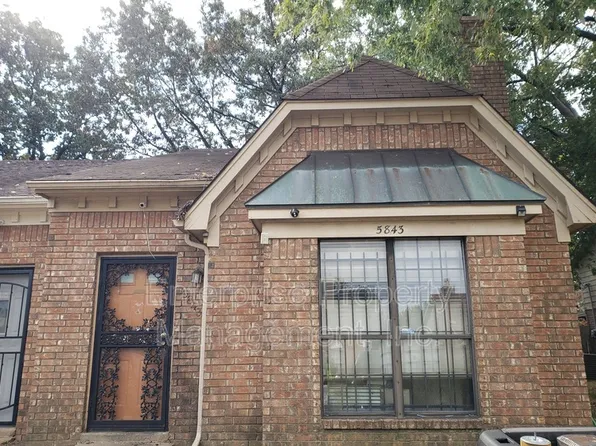 5843 Plum Valley Dr, Memphis, TN 38141