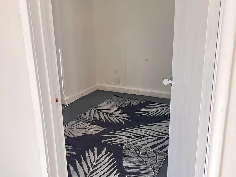 4344 Willow Glen St — Photo 33