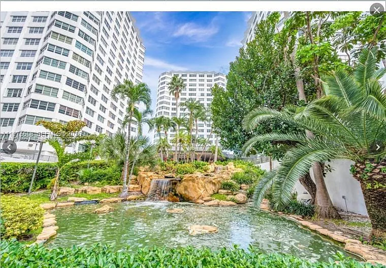 Four Ambassadors Condo Ph — Photo 1