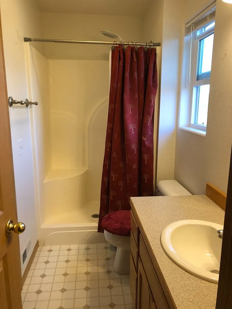 Wide Open Spaces - 3 Bedroom 2 Bathroom House in Gallatin Gateway — Photo 4