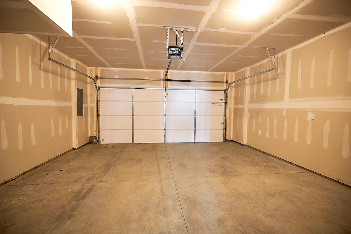 Building Photo - 15314 Oasis Sun Way