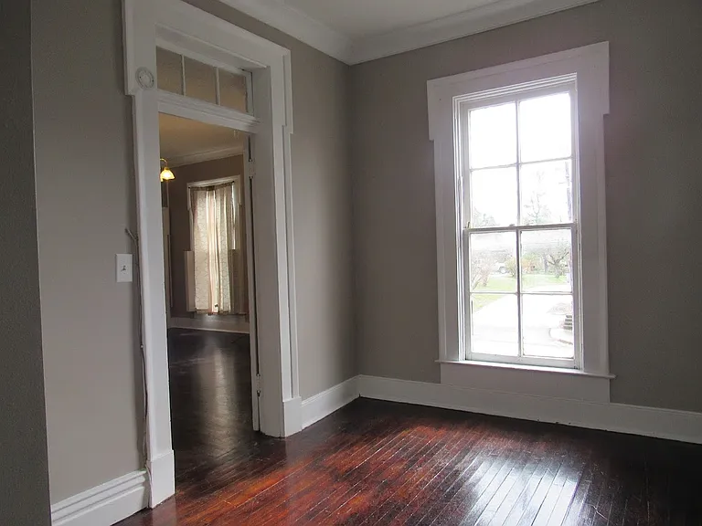 208 N Mulberry St #4 — Photo 5
