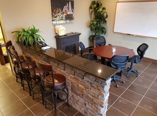7759 Shawnee Mission Pkwy, Overland Park, KS 66202