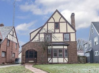 2356 Meadowwood Dr, Toledo, OH 43606
