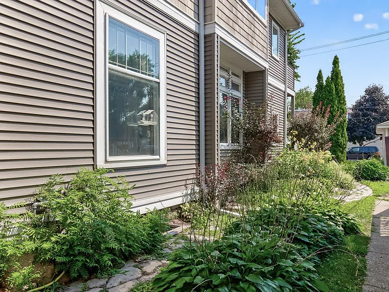 2735 Emerson Ave S #1 — Photo 24