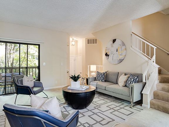 5th image of 1904 Miraplaza Ct APT 19