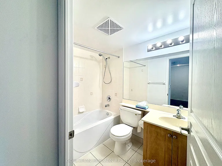 503 Beecroft Rd #216 — Photo 13