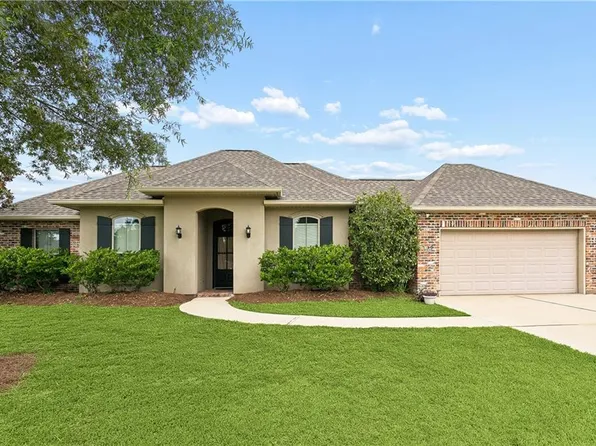 139 Fayedaye Dr, Madisonville, LA 70447
