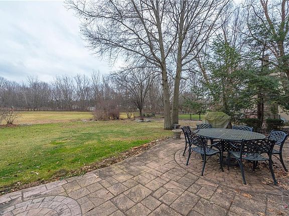 2nd image of 28547 E Brockway Dr