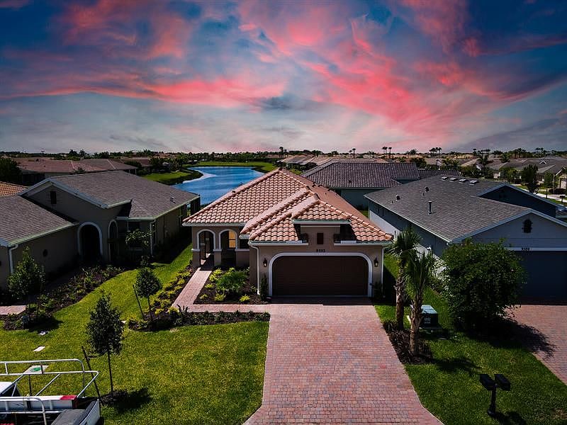 1st image of 9593 SW Royal Poinciana Dr