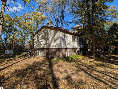 2812 W Wing Rd, Mount Pleasant, MI, 48858