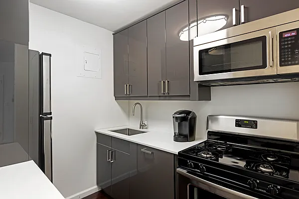 Rented by Compass | media 3