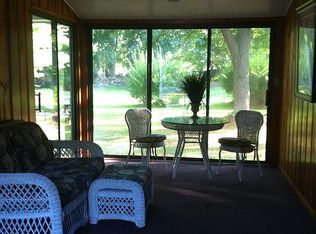 5 Laddie Ln, Simsbury, CT 06070