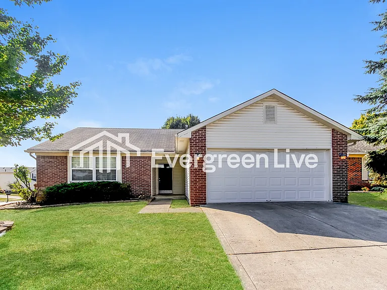 1620 Park Hurst Dr — Photo 1