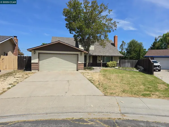 1015 Tenaya Ct, Manteca, CA 95337