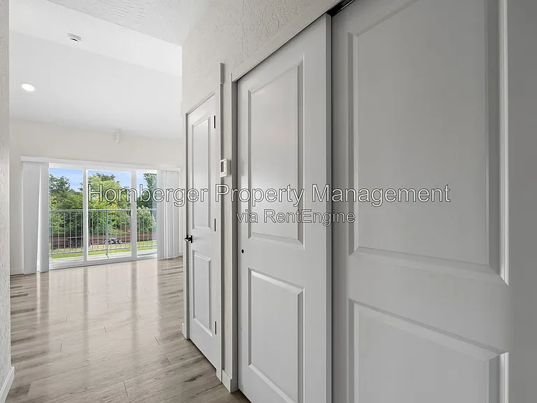 16104 E Valleyway — Photo 30