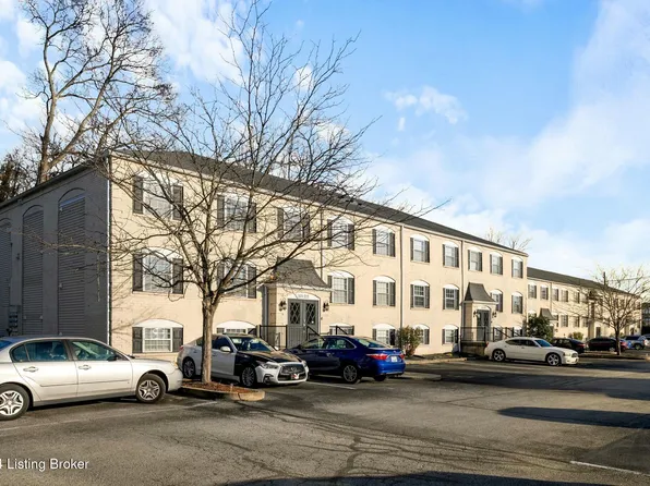210 Middletown Sq, Middletown, KY 40243