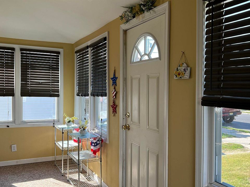 30 W Pierson Ave, Somers Point, NJ 08244 Zillow